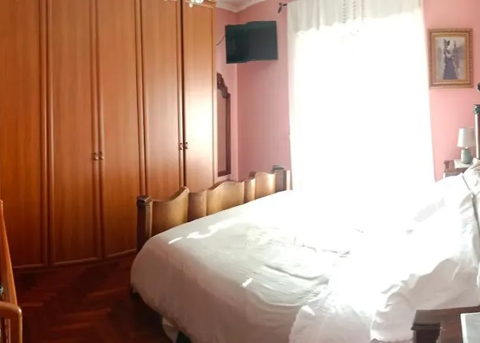 La Casa Di Tizio, Caio E Sempronio